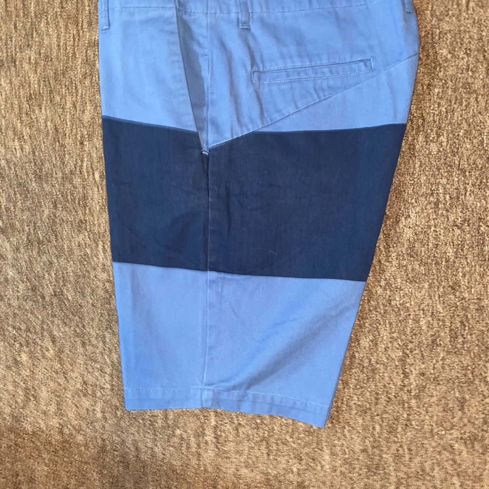 Volcom shorts - Picture 4 of 4